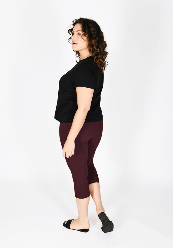 Plus Size Burgundy Cropped Leggings