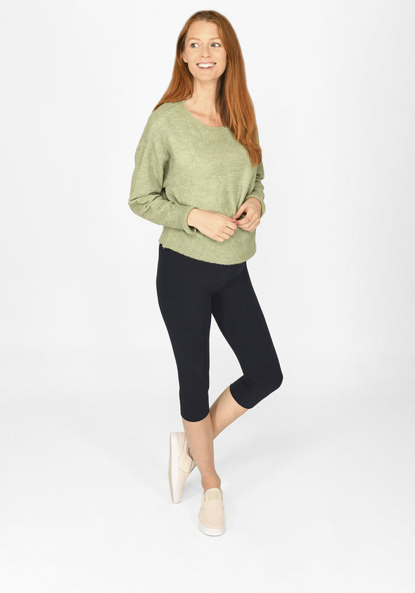 navy blue cropped maternity leggings 1