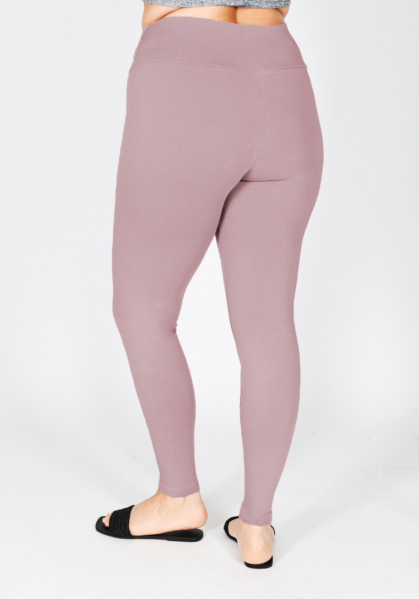 Plus Size Elderberry Purple Classic High Waisted Leggings