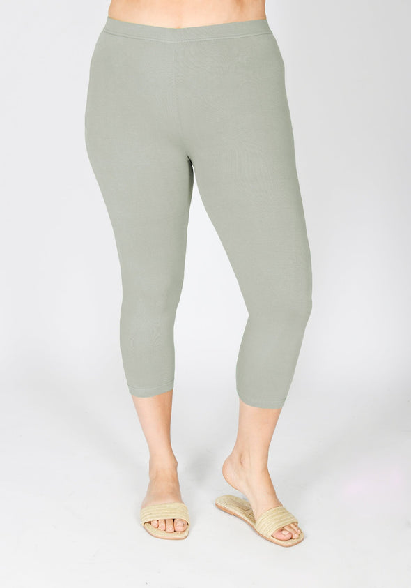 Plus Size Sage Green Classic Cropped Leggings