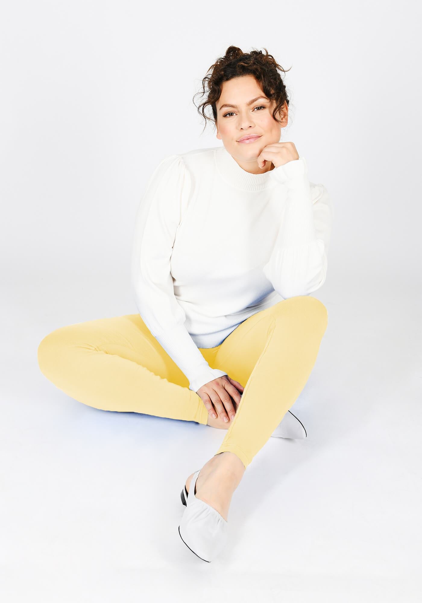 Plus Size Pastel Yellow Classic High Waisted Leggings
