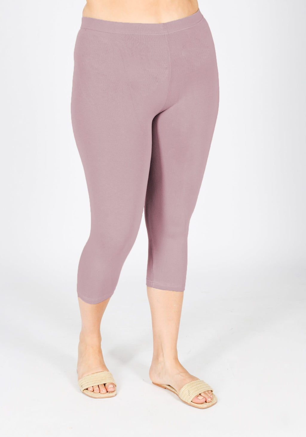 Plus Size Elderberry Purple Classic Cropped Leggings