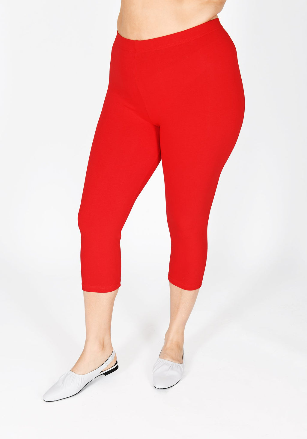 Plus Size Poppy Red Cropped Leggings 1