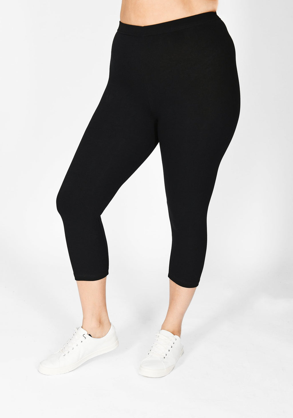 Plus Size Black Cropped Leggings 1