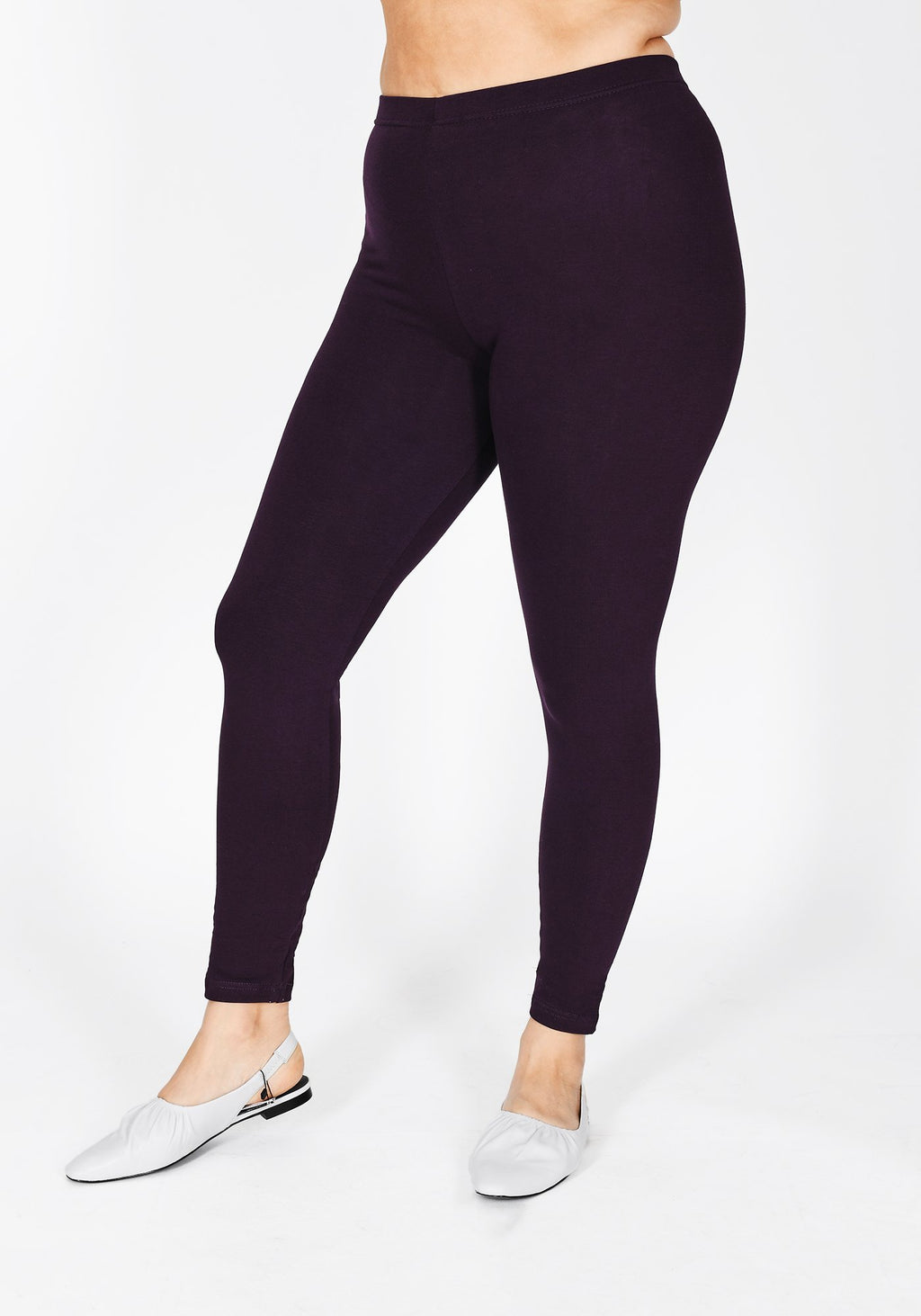 Classic Plus Size Acai Purple Leggings 1