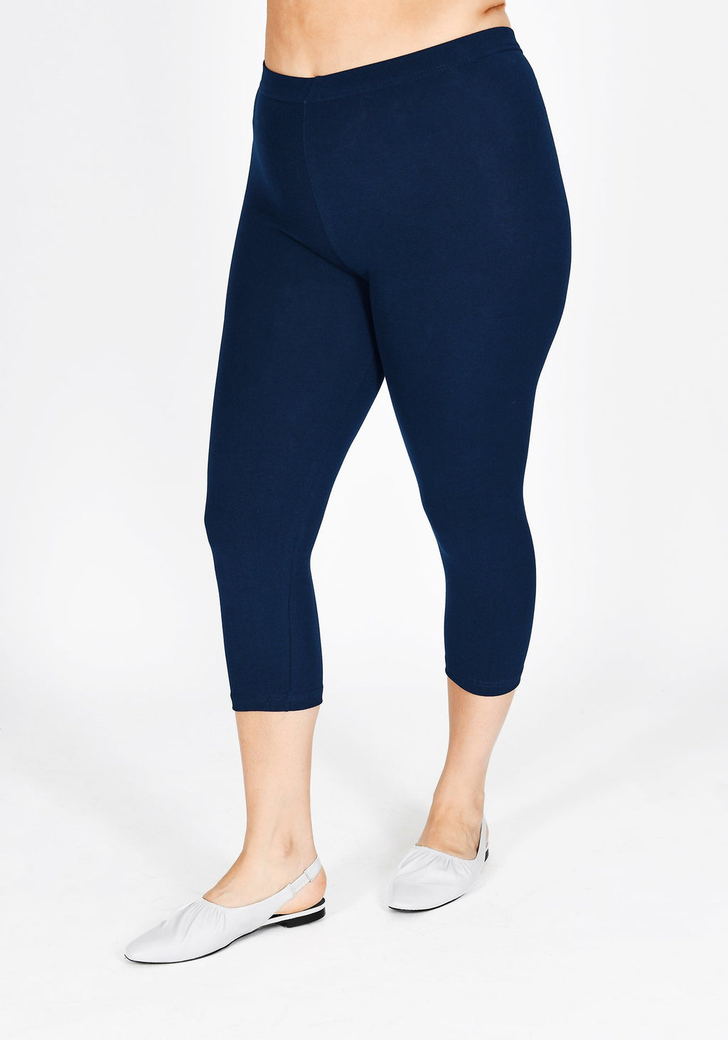 Plus Size Navy Blue Cropped Leggings 1